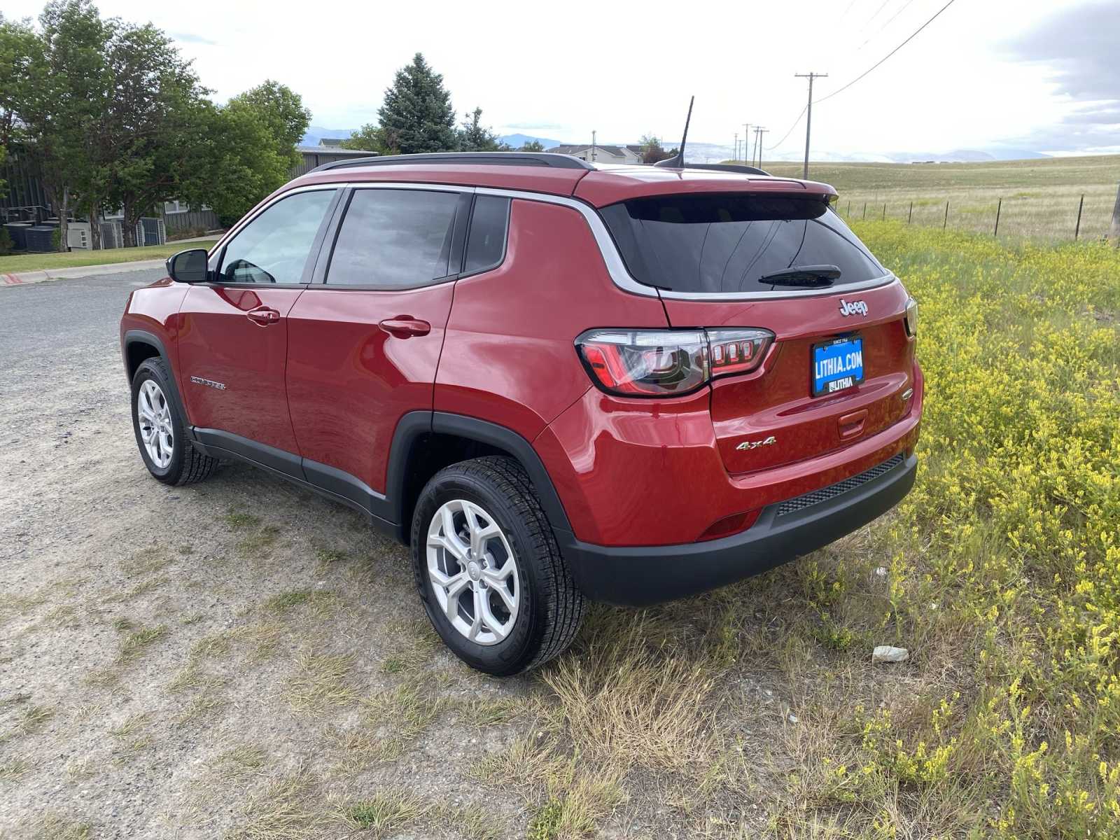 2024 Jeep Compass Latitude 11