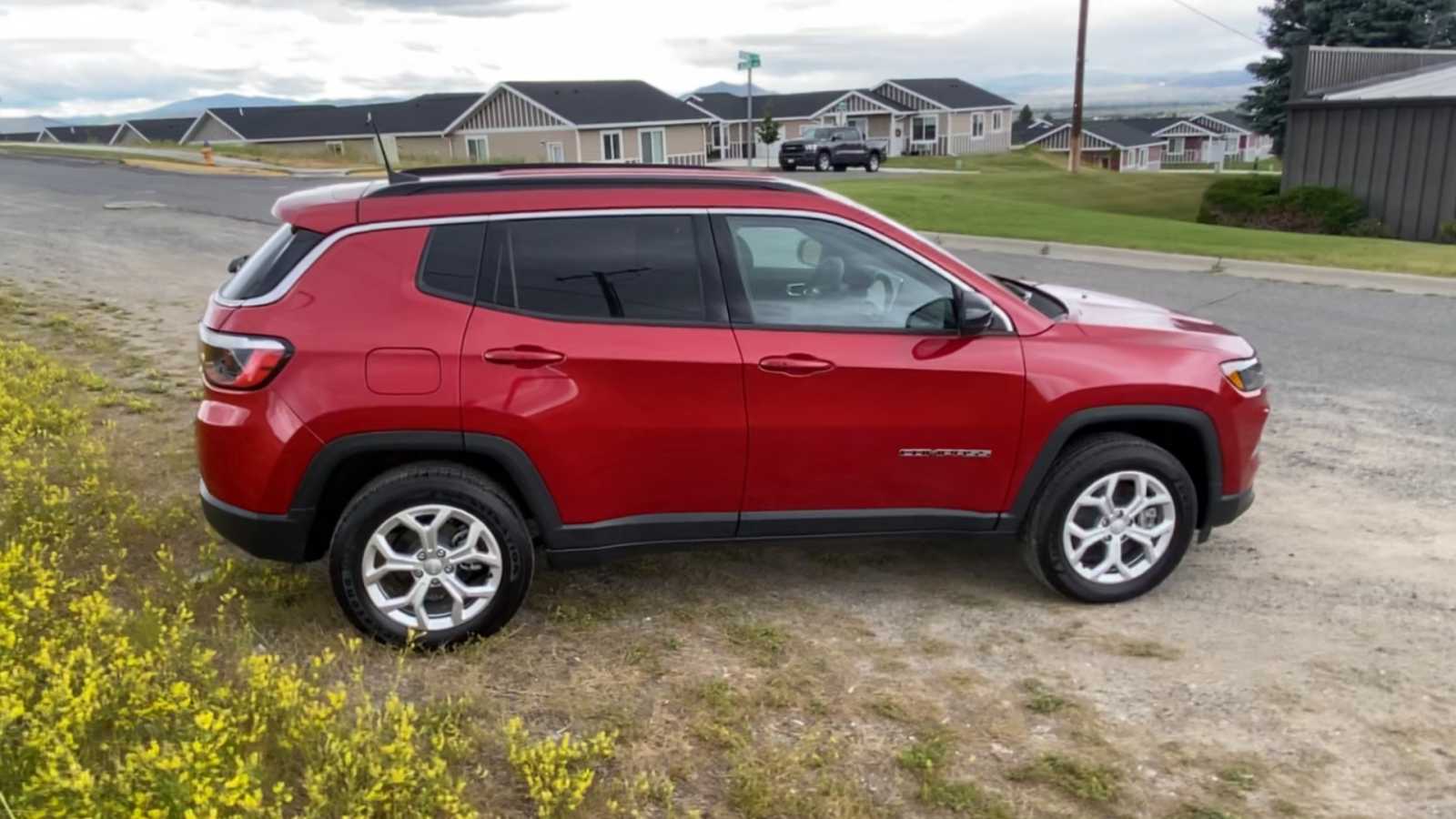 2024 Jeep Compass Latitude 9