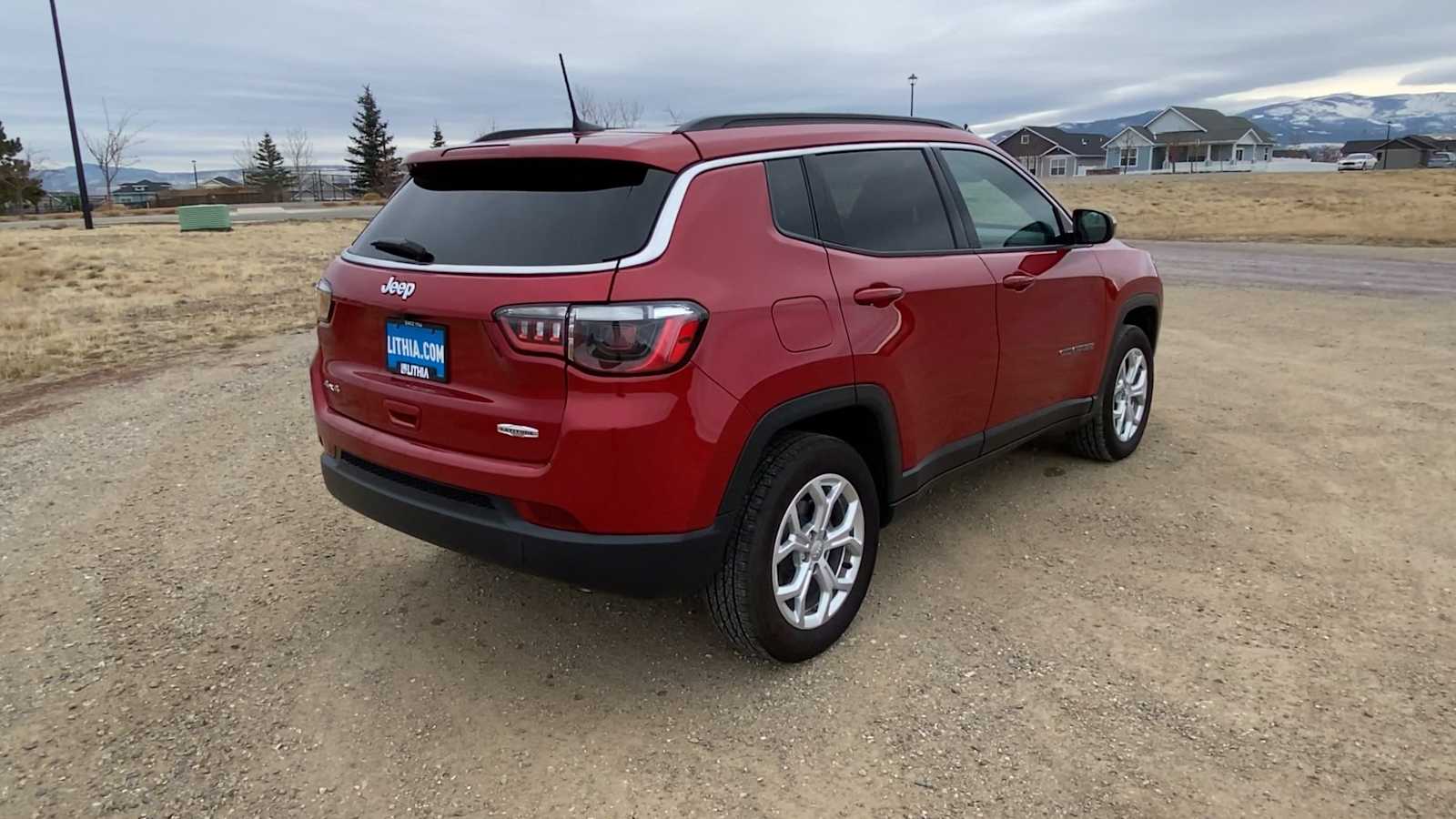 2024 Jeep Compass Latitude 8