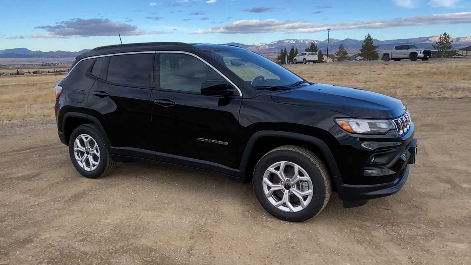 2025 Jeep Compass Latitude 2