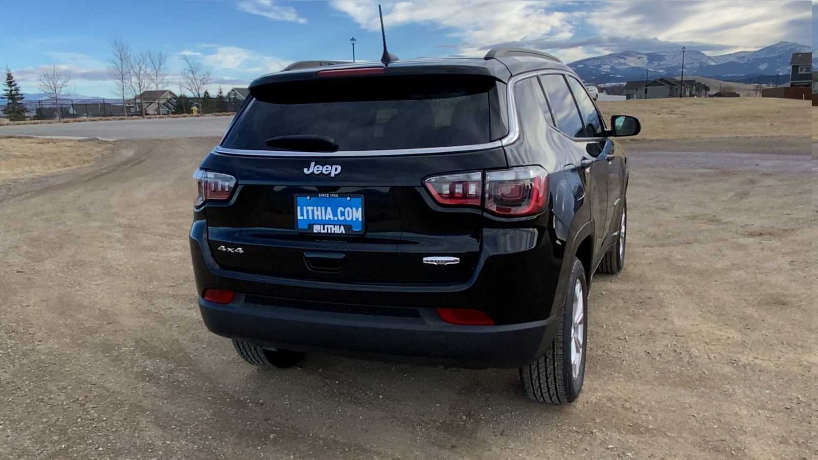 2025 Jeep Compass Latitude 8