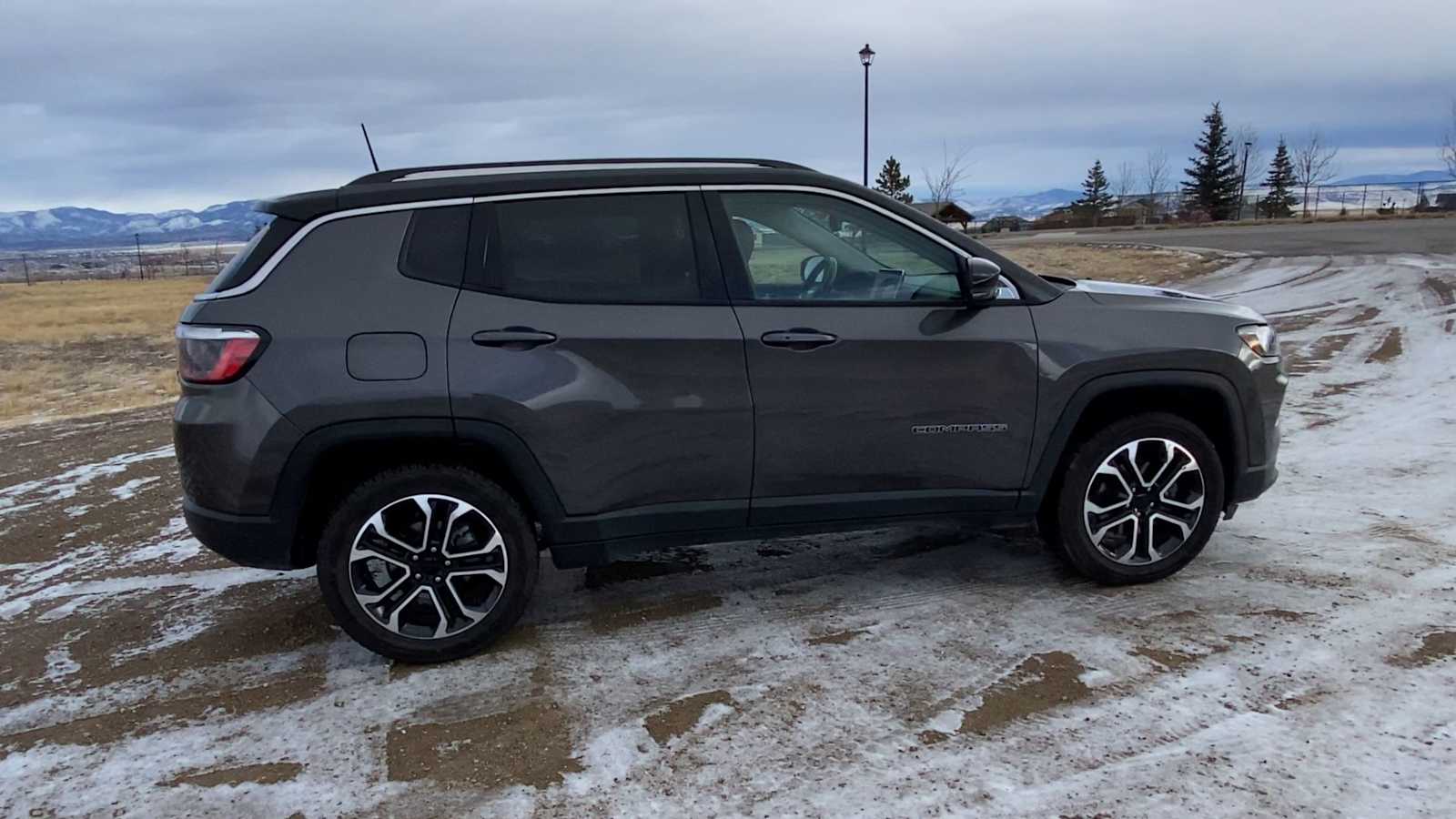 2022 Jeep Compass Limited 9