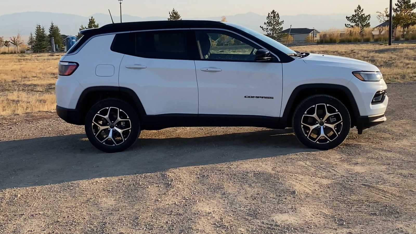 2025 Jeep Compass Limited 9