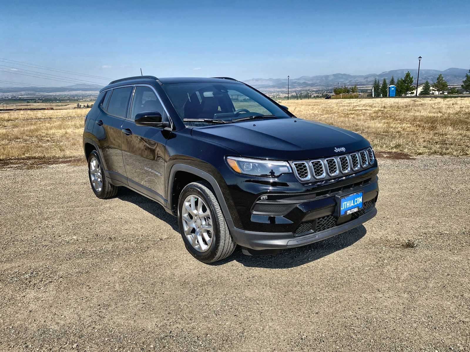 2024 Jeep Compass Latitude Lux 19