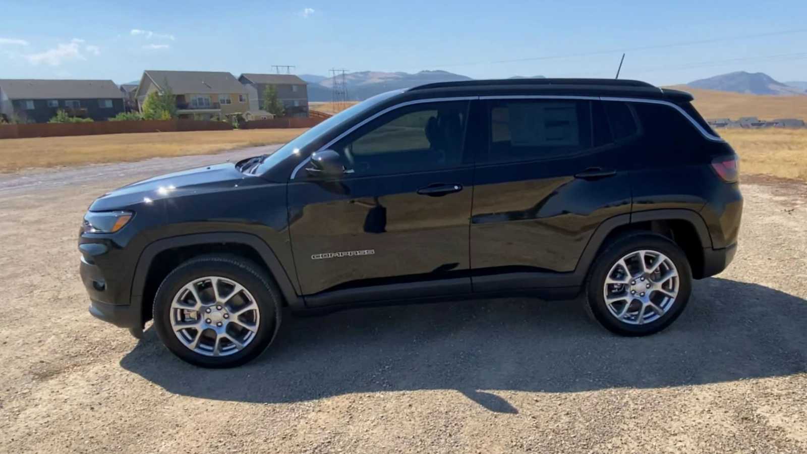 2024 Jeep Compass Latitude Lux 5