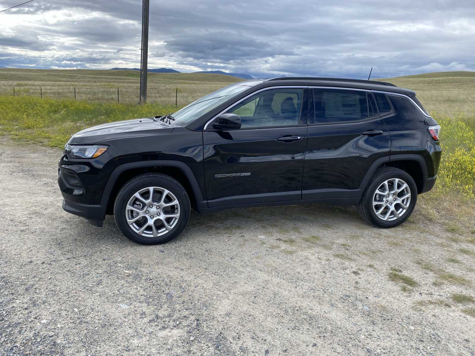 2024 Jeep Compass Latitude Lux 10