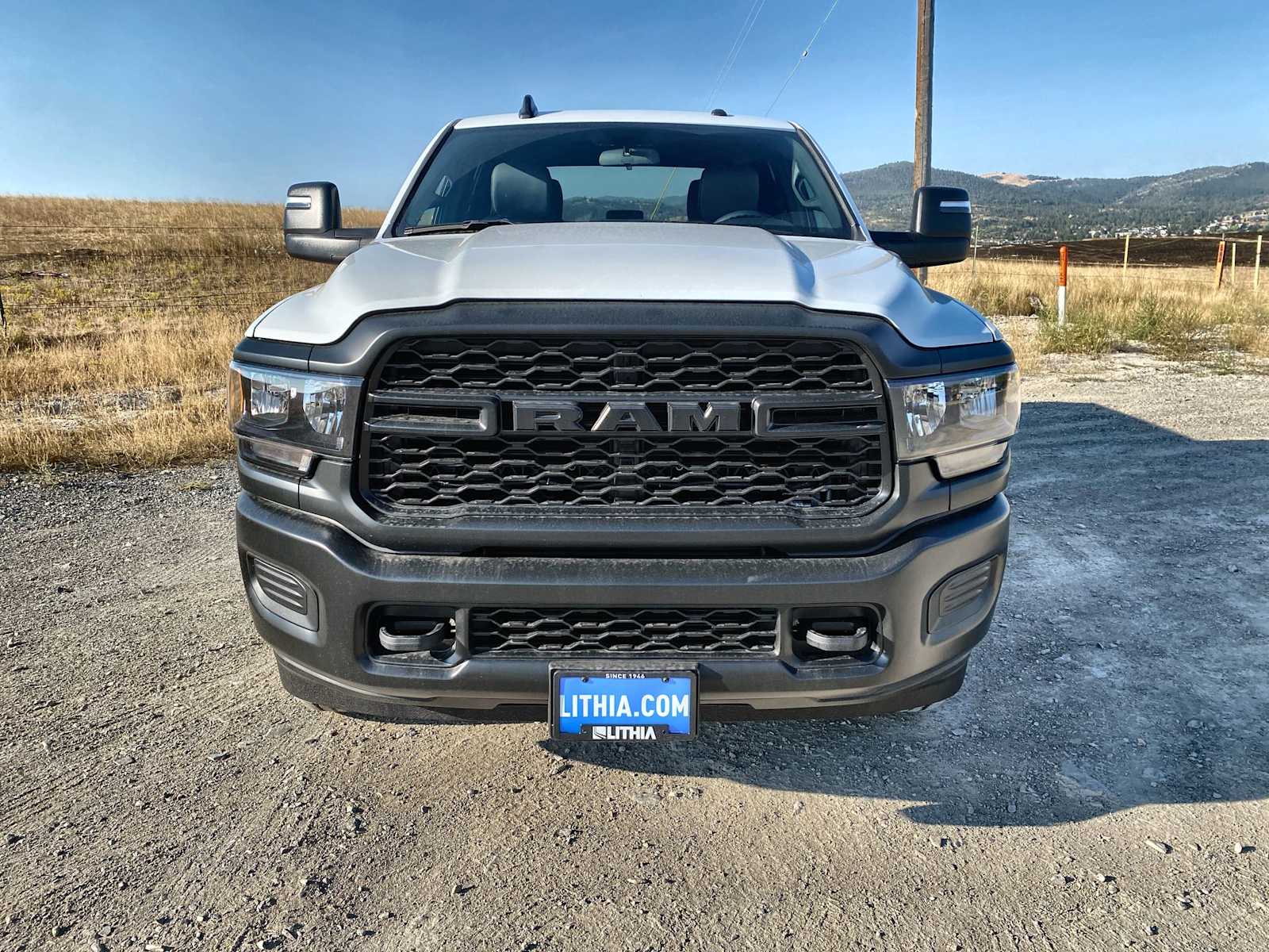 2024 Ram 3500 Tradesman 4x4 Crew Cab 64 Box 13