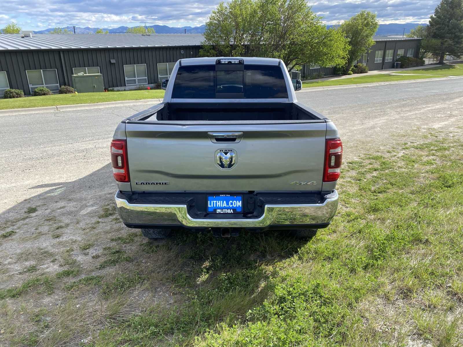 2020 Ram 3500 Laramie 4x4 Crew Cab 64 Box 12