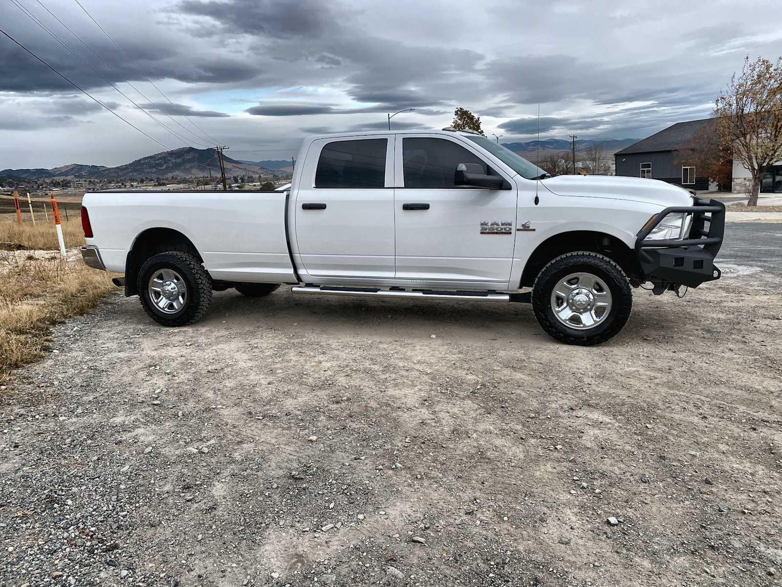 2018 Ram 3500 Tradesman 4x4 Crew Cab 8 Box 22