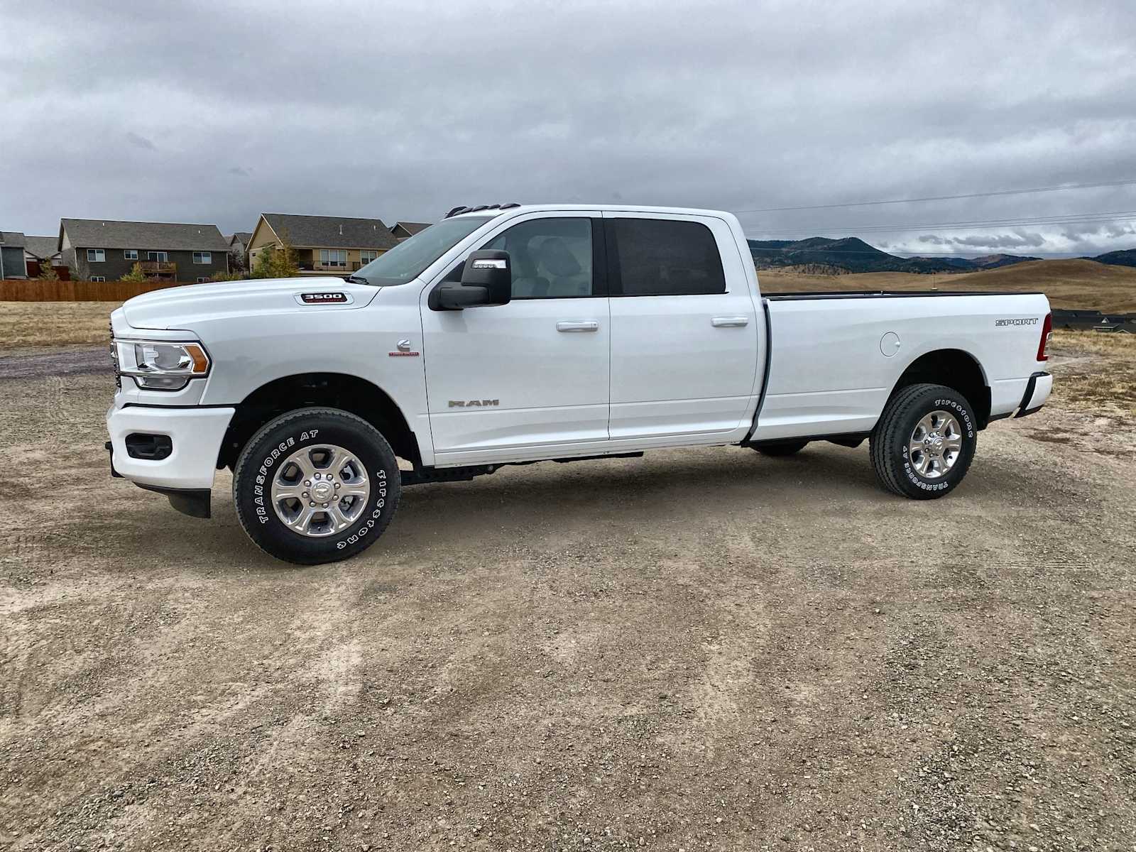 2024 Ram 3500 Big Horn 4x4 Crew Cab 8 Box 10