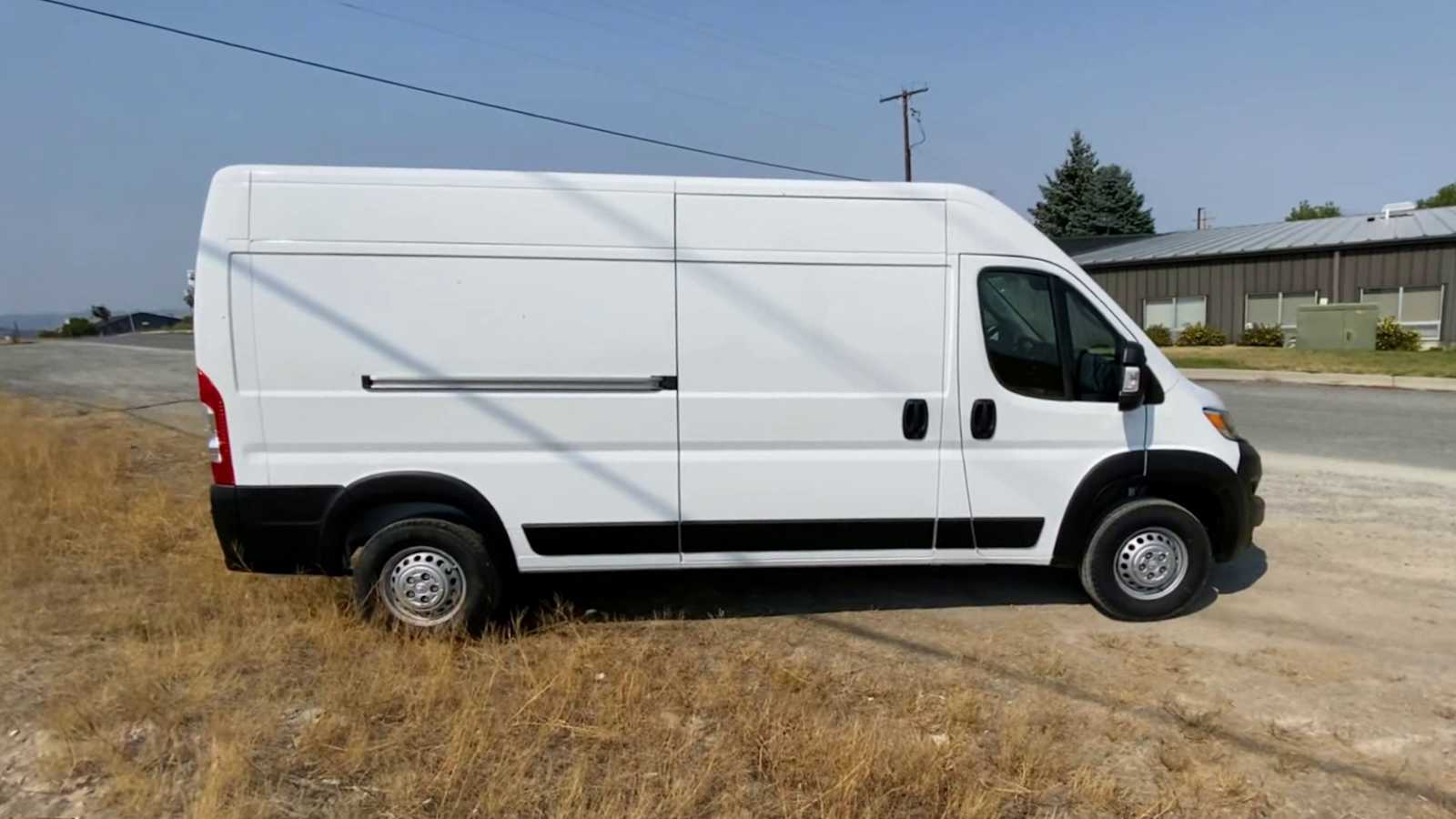 2024 Ram ProMaster Tradesman 8