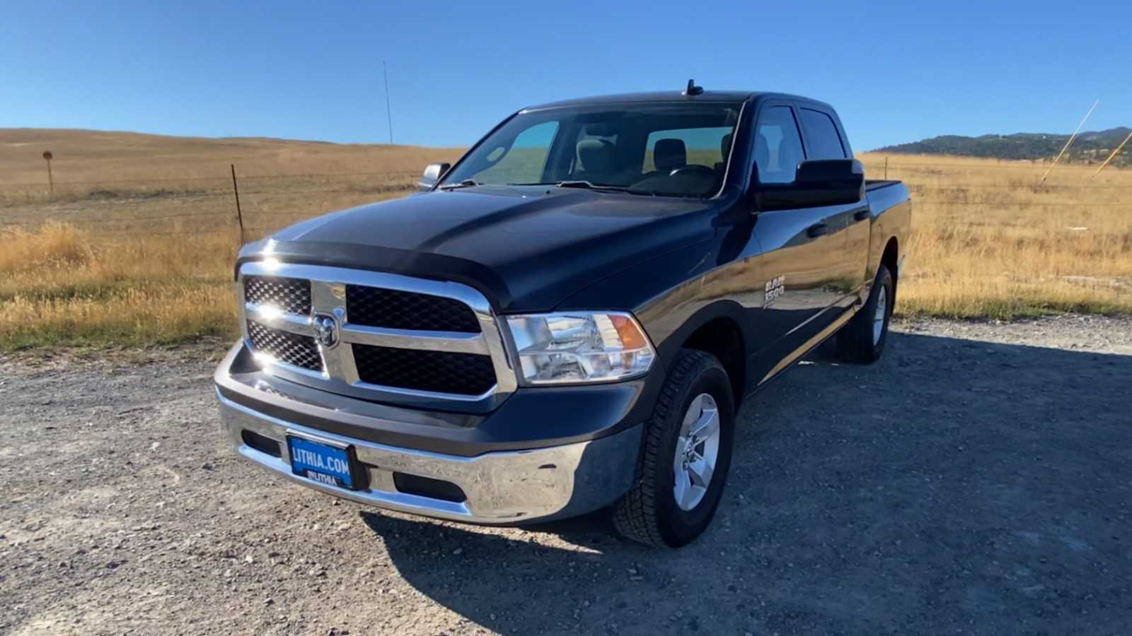 2022 Ram 1500 Classic Tradesman 4x4 Crew Cab 57 Box 4