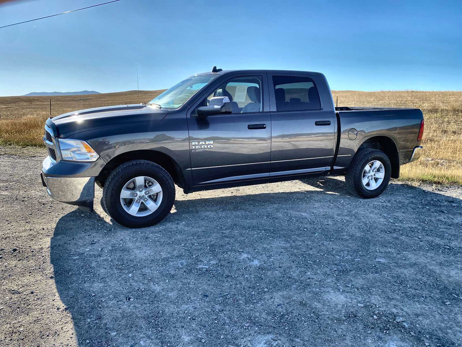 2022 Ram 1500 Classic Tradesman 4x4 Crew Cab 57 Box 10