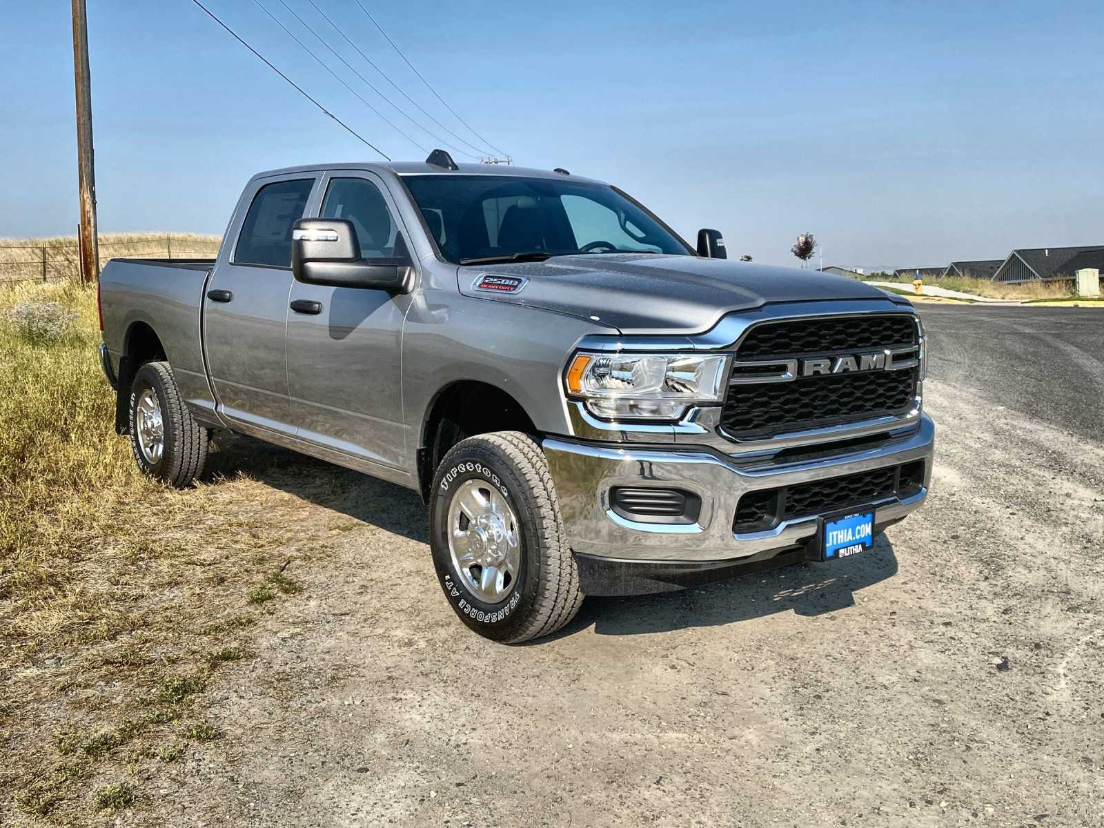 2024 Ram 2500 Tradesman 4x4 Crew Cab 64 Box 17