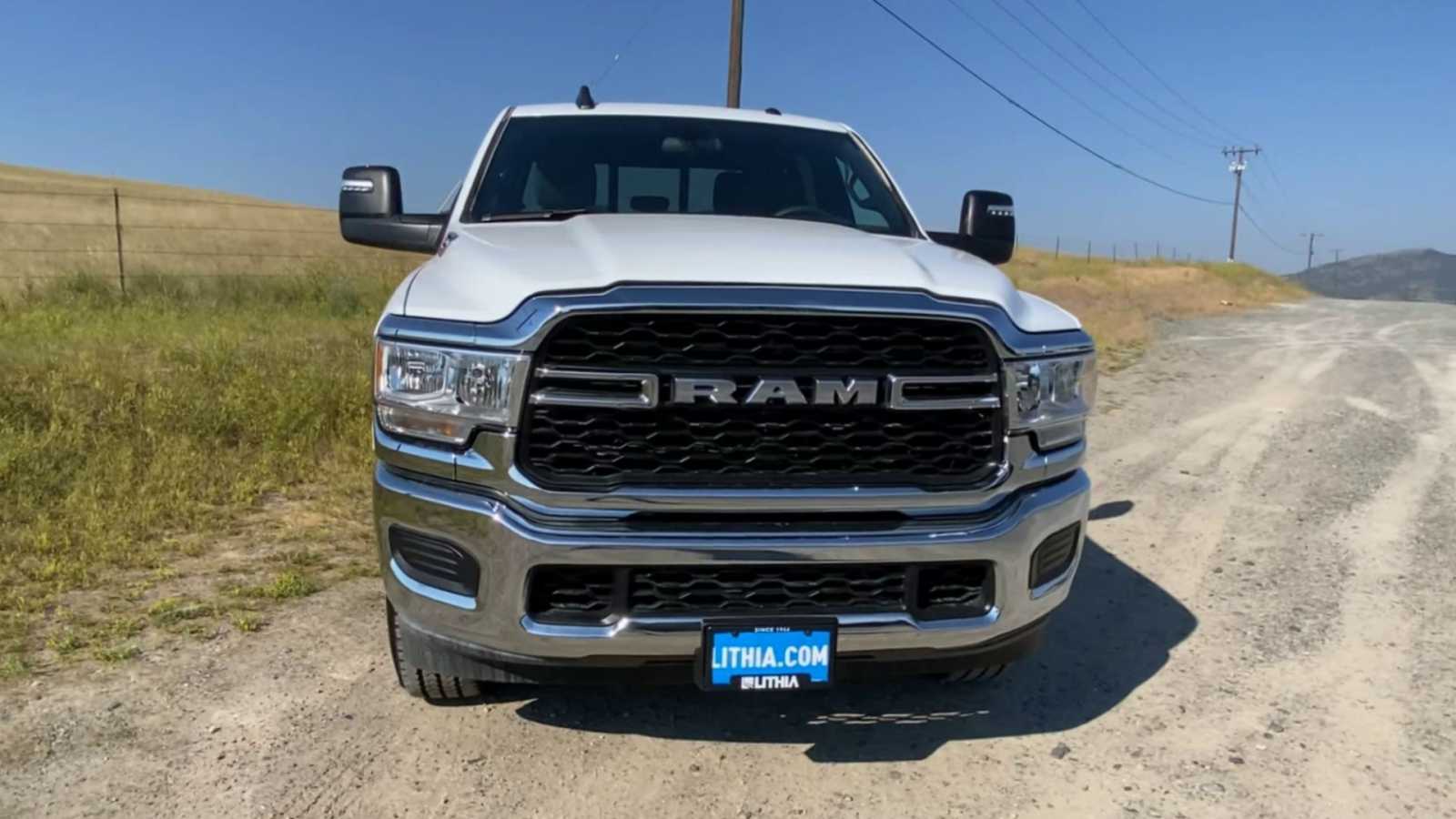 2024 Ram 2500 Tradesman 4x4 Crew Cab 64 Box 3