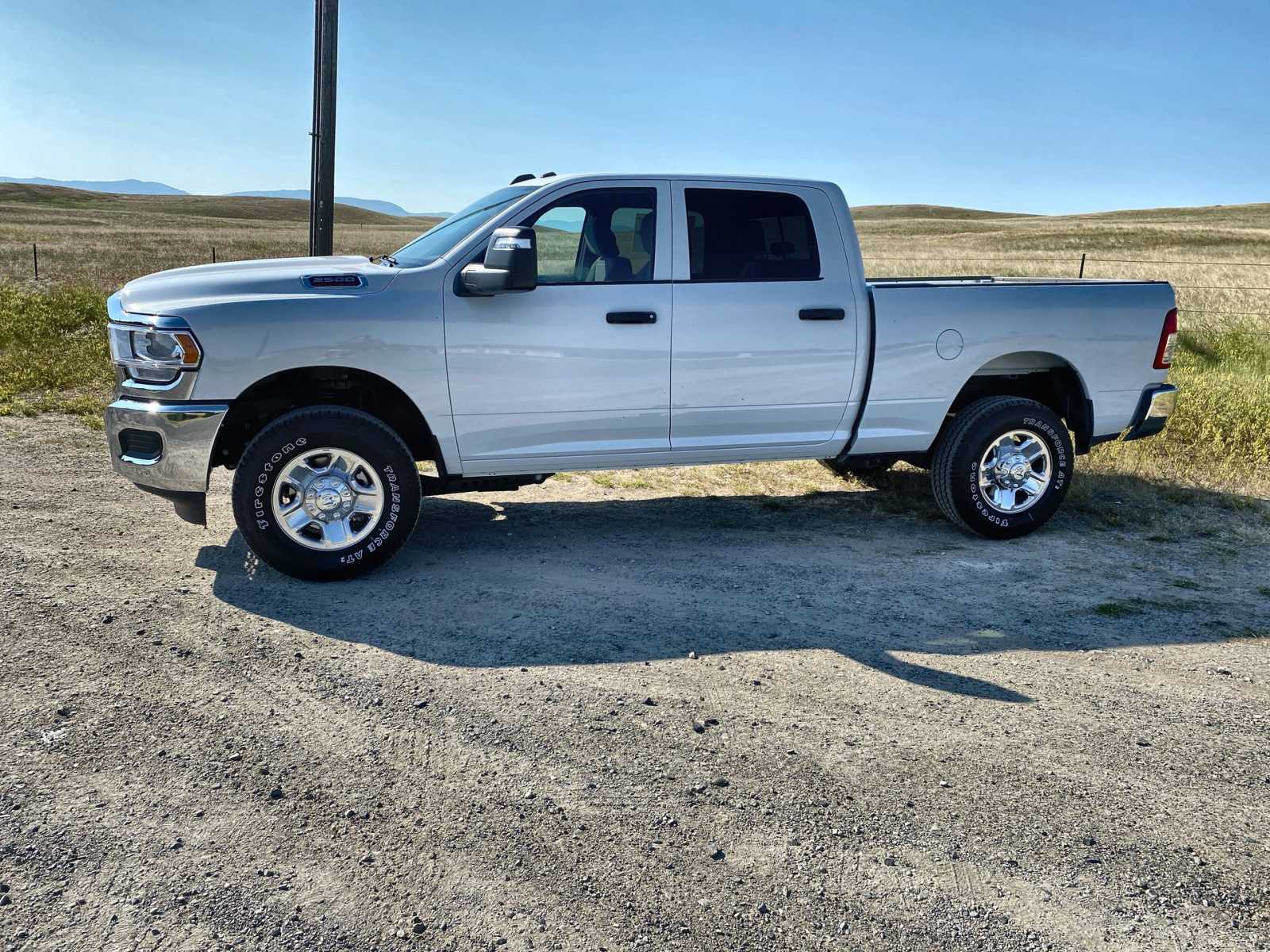 2024 Ram 2500 Tradesman 4x4 Crew Cab 64 Box 10