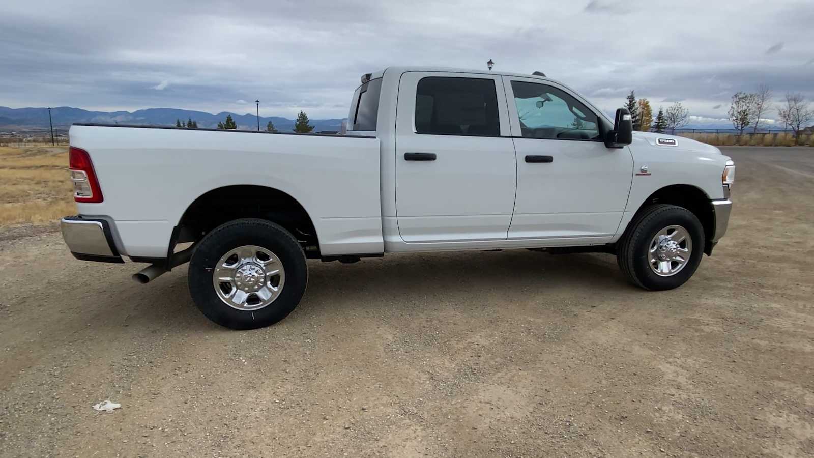 2024 Ram 2500 Tradesman 4x4 Crew Cab 64 Box 9