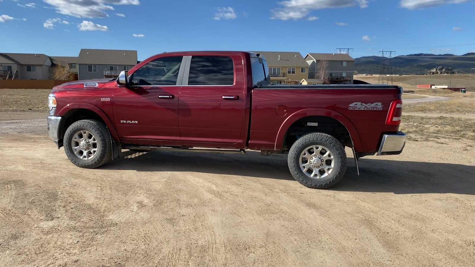 View vehicle photo 6