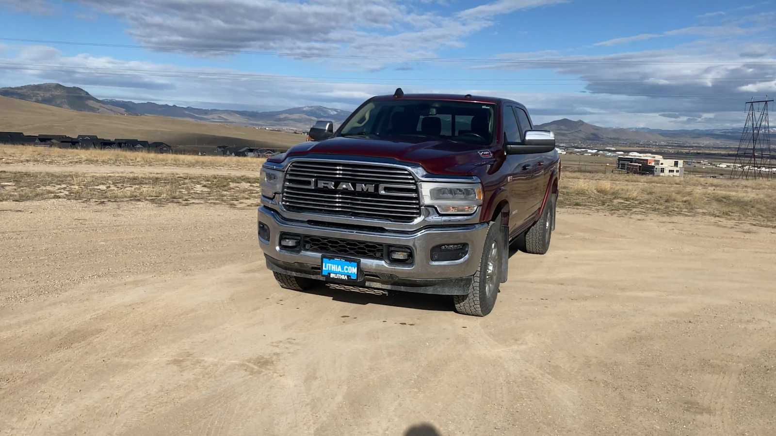 View vehicle photo 4