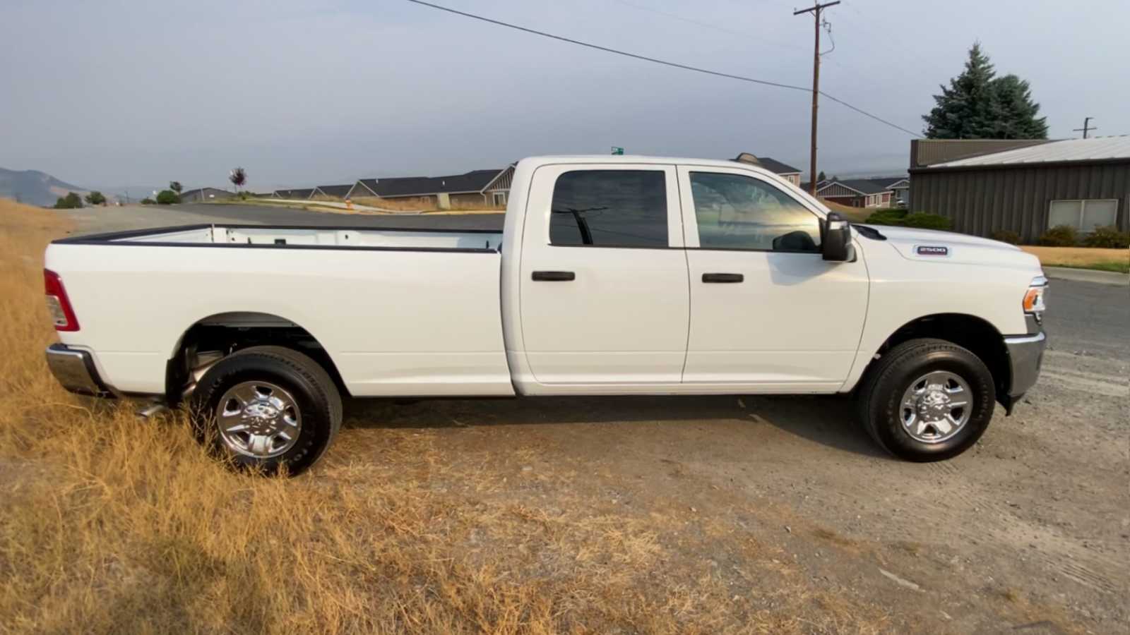 2024 Ram 2500 Tradesman 4x4 Crew Cab 8 Box 9