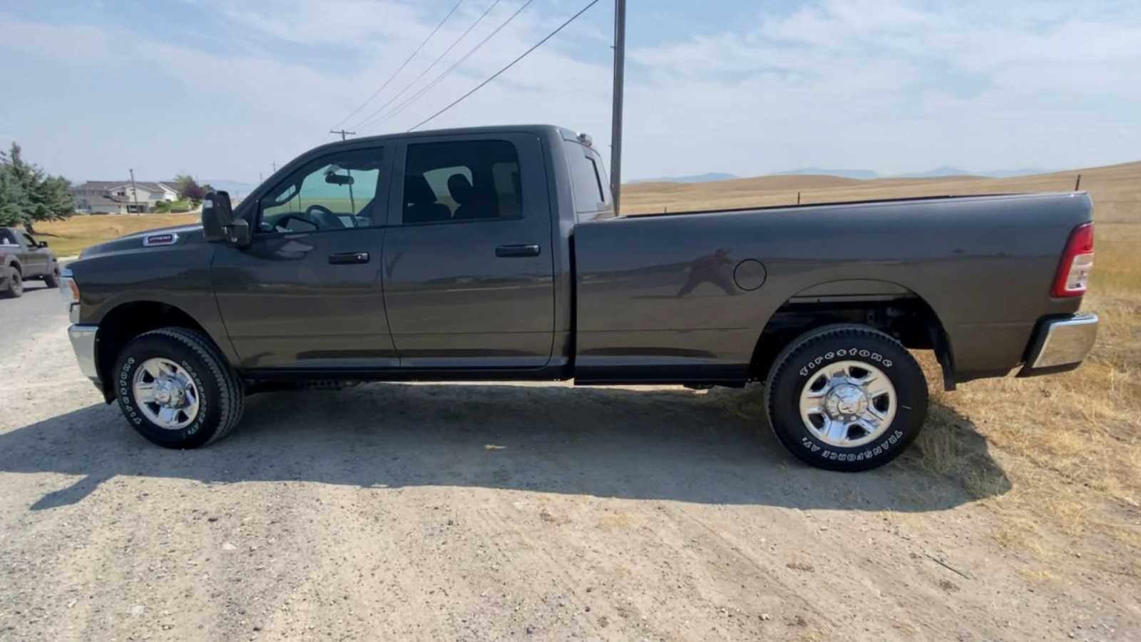 2024 Ram 2500 Tradesman 4x4 Crew Cab 8 Box 5