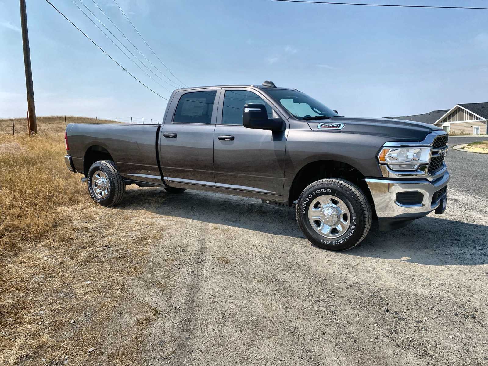 2024 Ram 2500 Tradesman 4x4 Crew Cab 8 Box 18