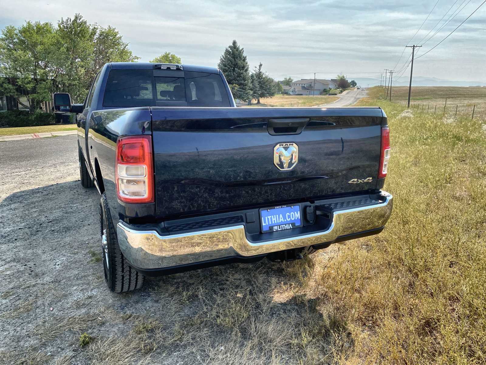 2024 Ram 2500 Tradesman 4x4 Crew Cab 8 Box 12