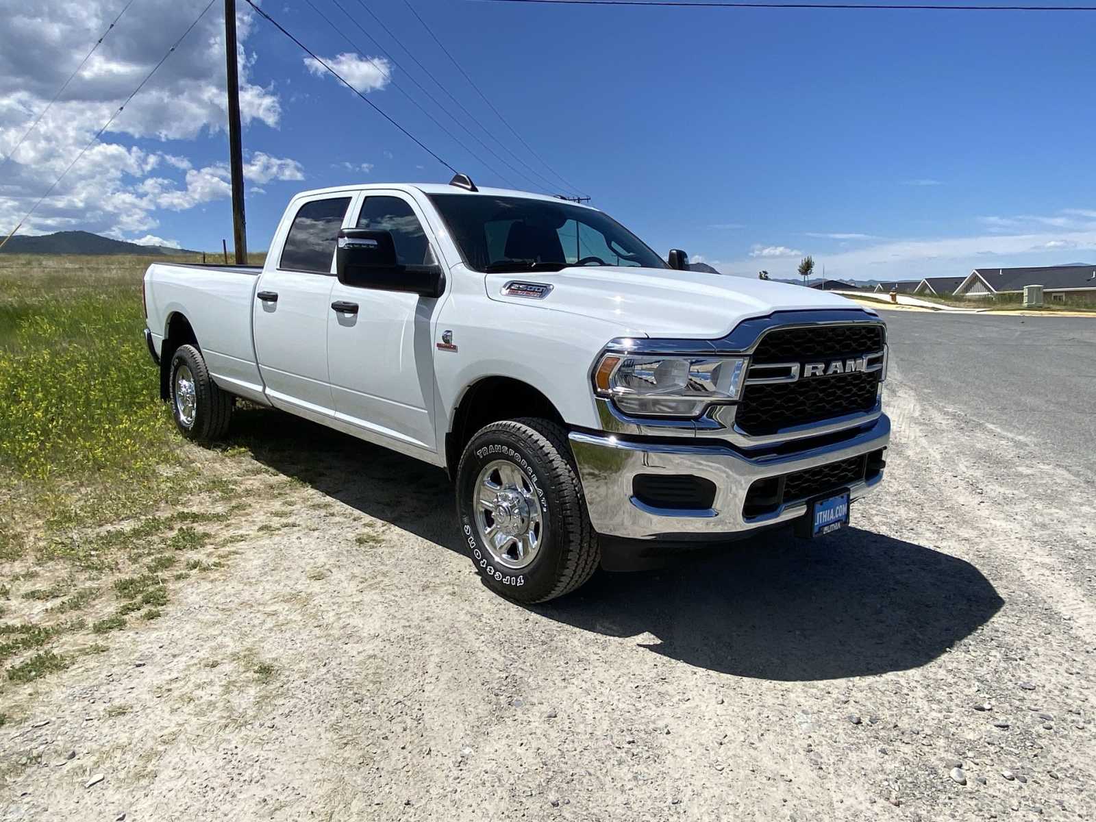 2024 Ram 2500 Tradesman 4x4 Crew Cab 8 Box 17