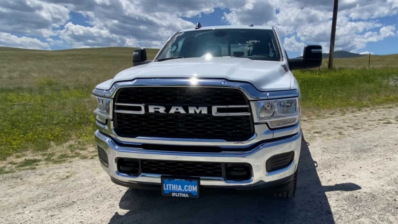 2024 Ram 2500 Tradesman 4x4 Crew Cab 8 Box 3