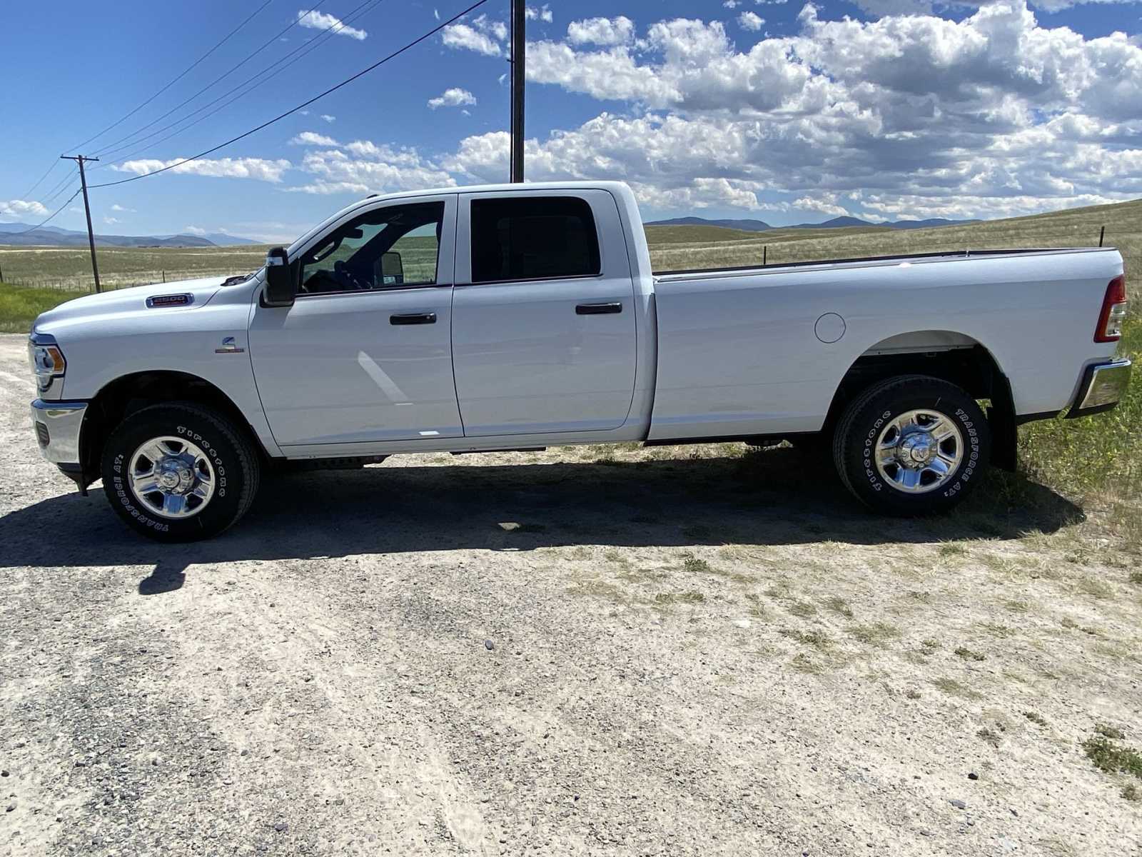 2024 Ram 2500 Tradesman 4x4 Crew Cab 8 Box 10