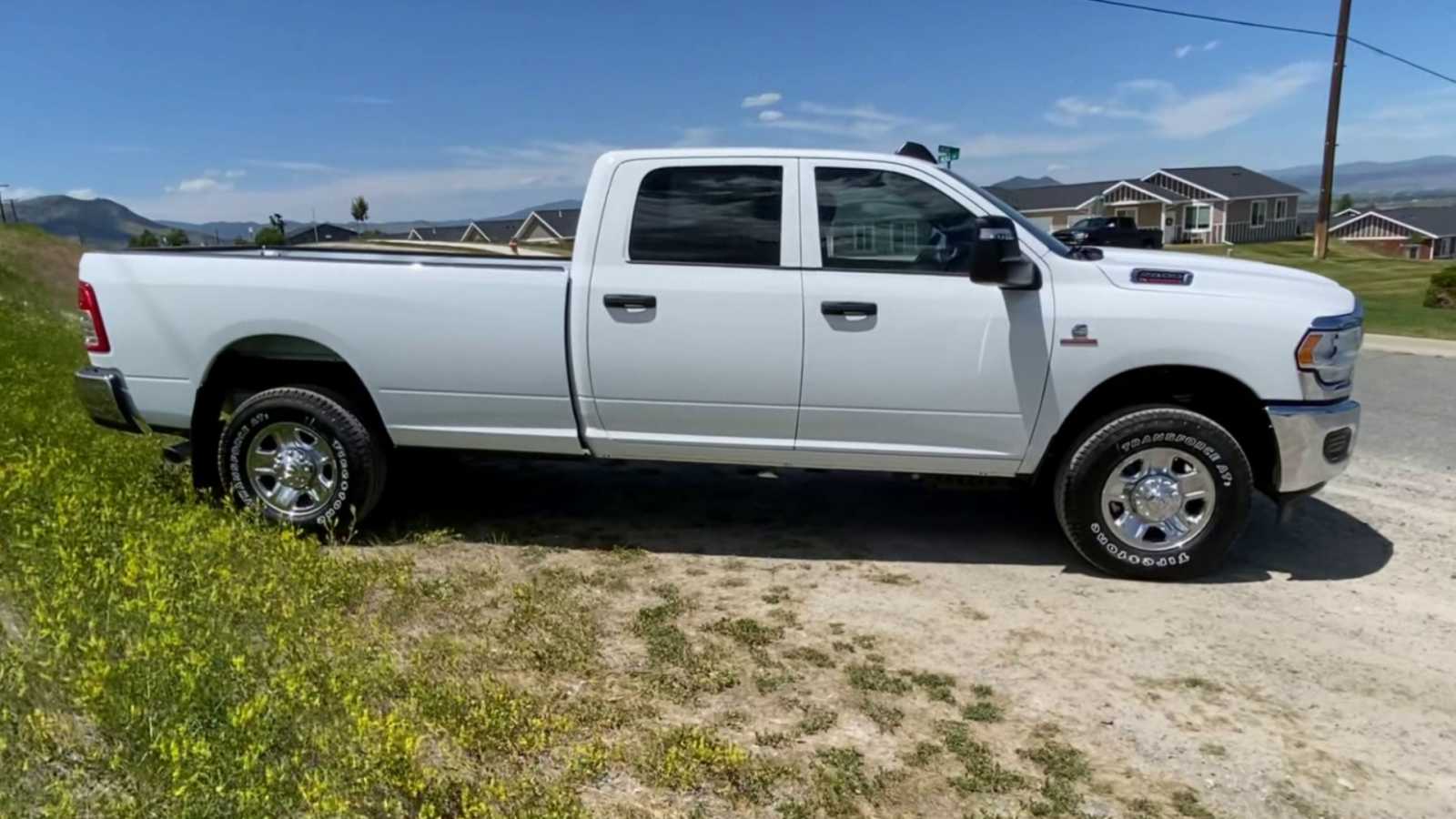 2024 Ram 2500 Tradesman 4x4 Crew Cab 8 Box 9