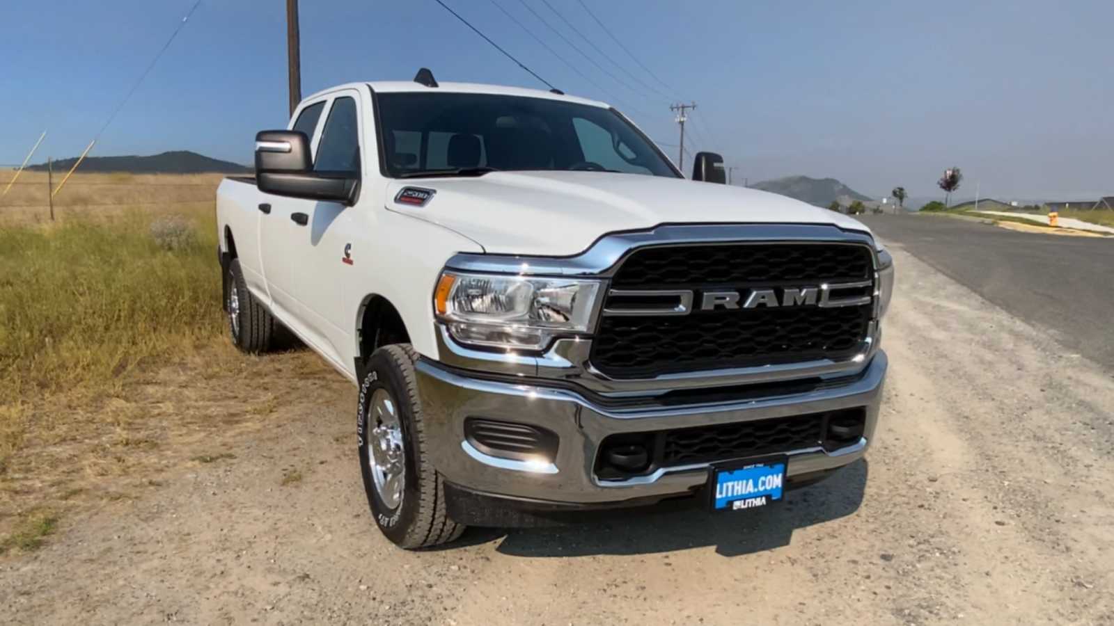 2024 Ram 2500 Tradesman 4x4 Crew Cab 8 Box 3