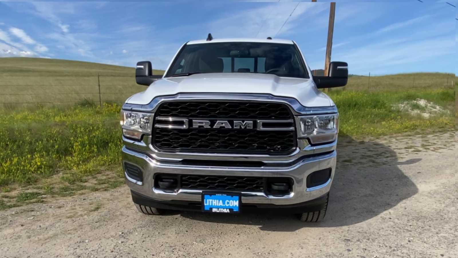 2024 Ram 2500 Tradesman 4x4 Crew Cab 8 Box 3