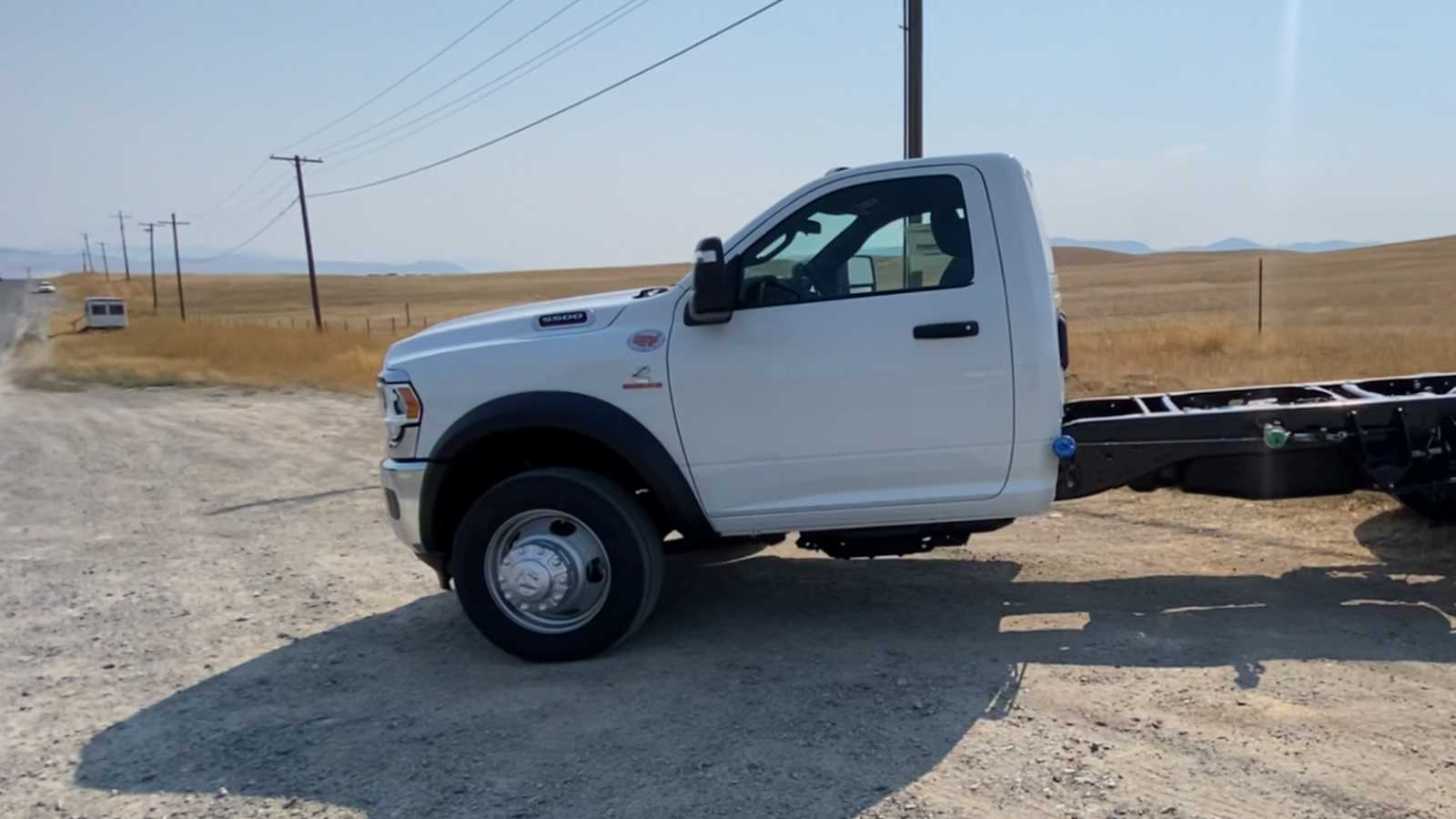 2024 Ram 5500 Chassis Cab Tradesman 4x4 Reg Cab 84 CA 168.5 WB 5