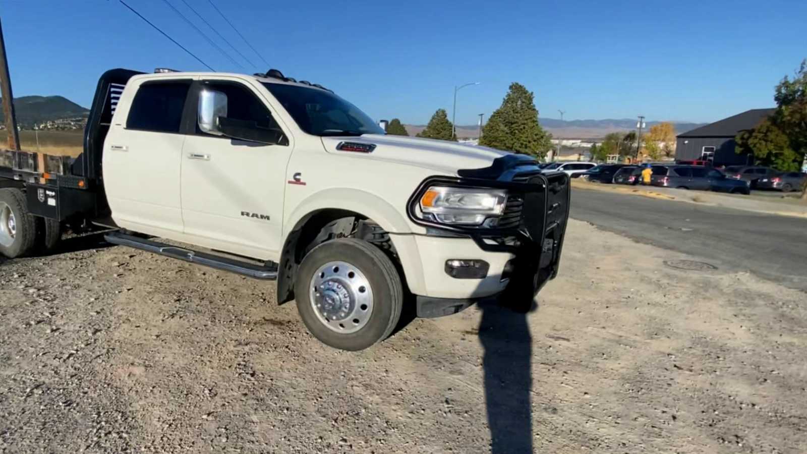 2022 Ram 5500 Chassis Cab Laramie 4x4 Crew Cab 60 CA 173.4 WB 6