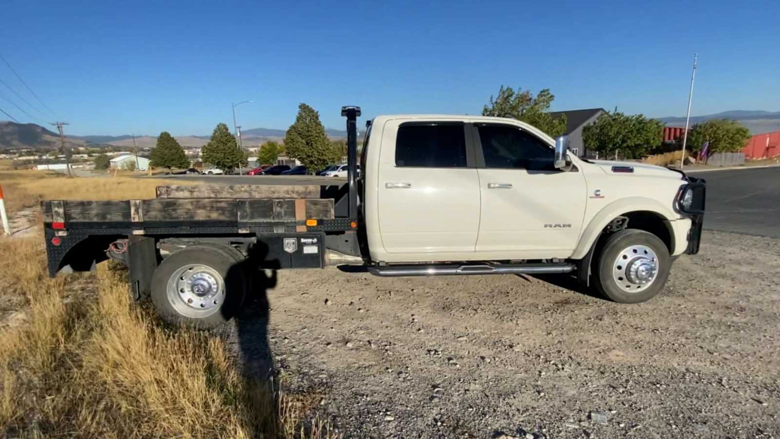 2022 Ram 5500 Chassis Cab Laramie 4x4 Crew Cab 60 CA 173.4 WB 5