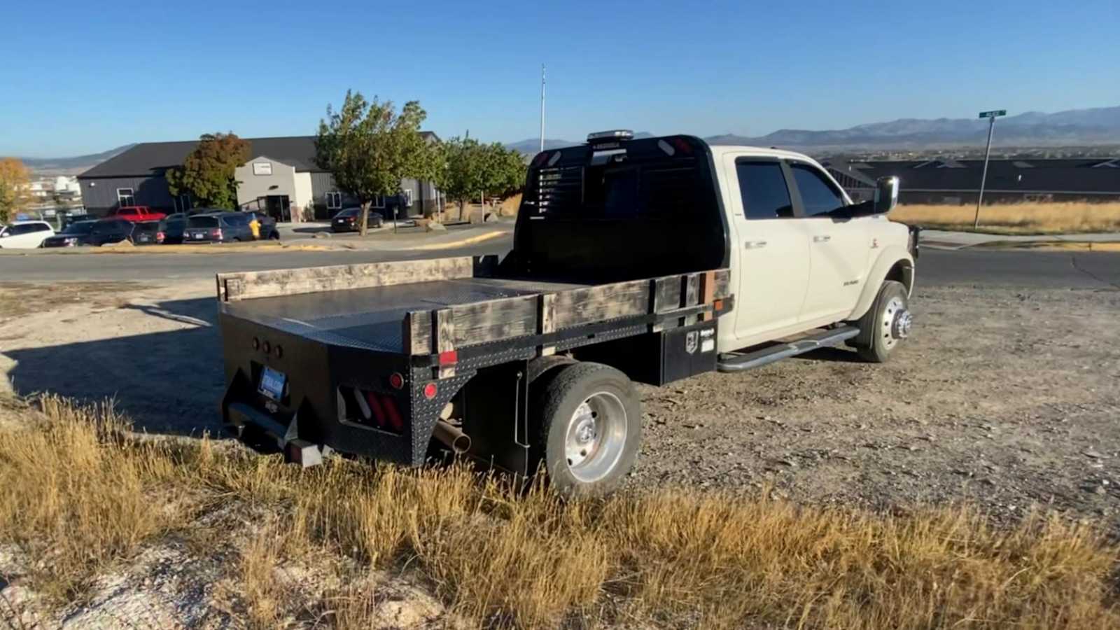 2022 Ram 5500 Chassis Cab Laramie 4x4 Crew Cab 60 CA 173.4 WB 4