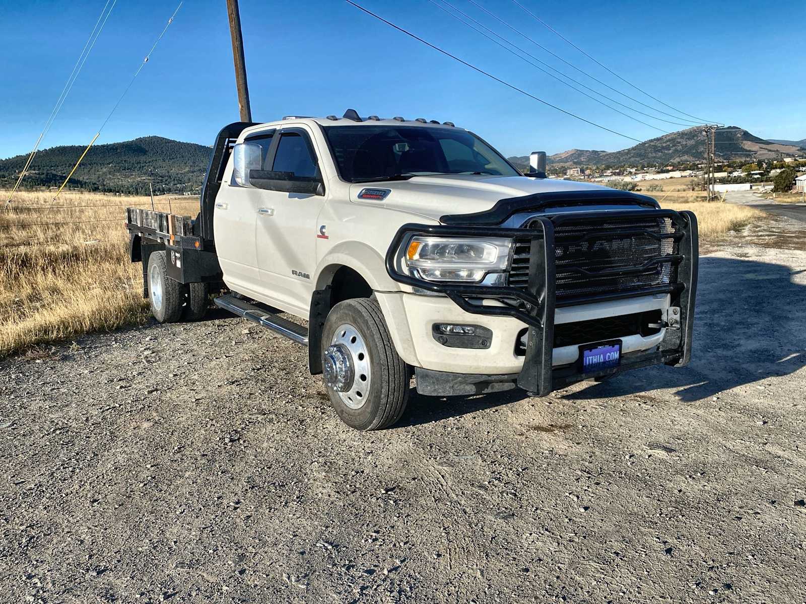 2022 Ram 5500 Chassis Cab Laramie 4x4 Crew Cab 60 CA 173.4 WB 17