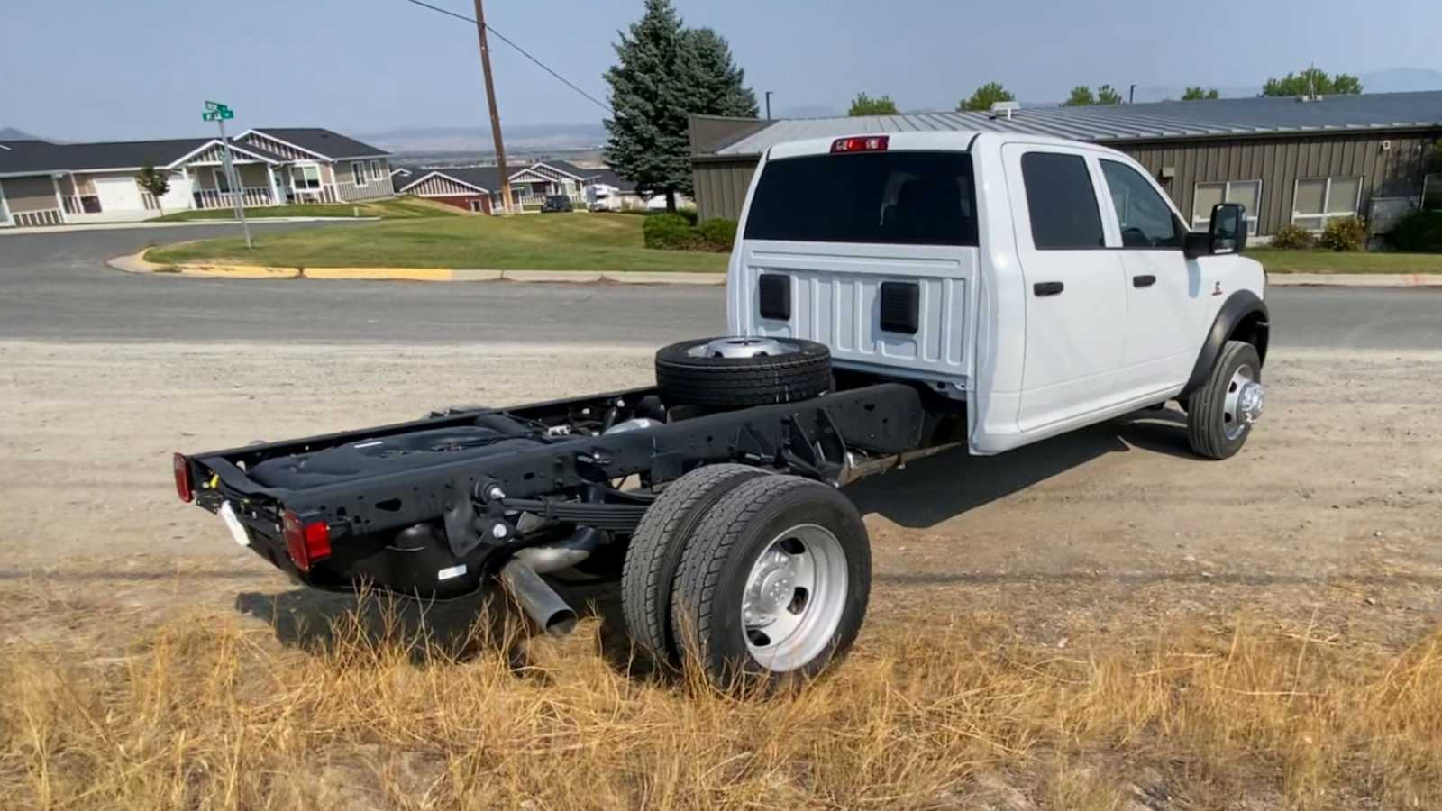 2024 Ram 5500 Chassis Cab Tradesman 4x4 Crew Cab 60 CA 173.4 WB 8