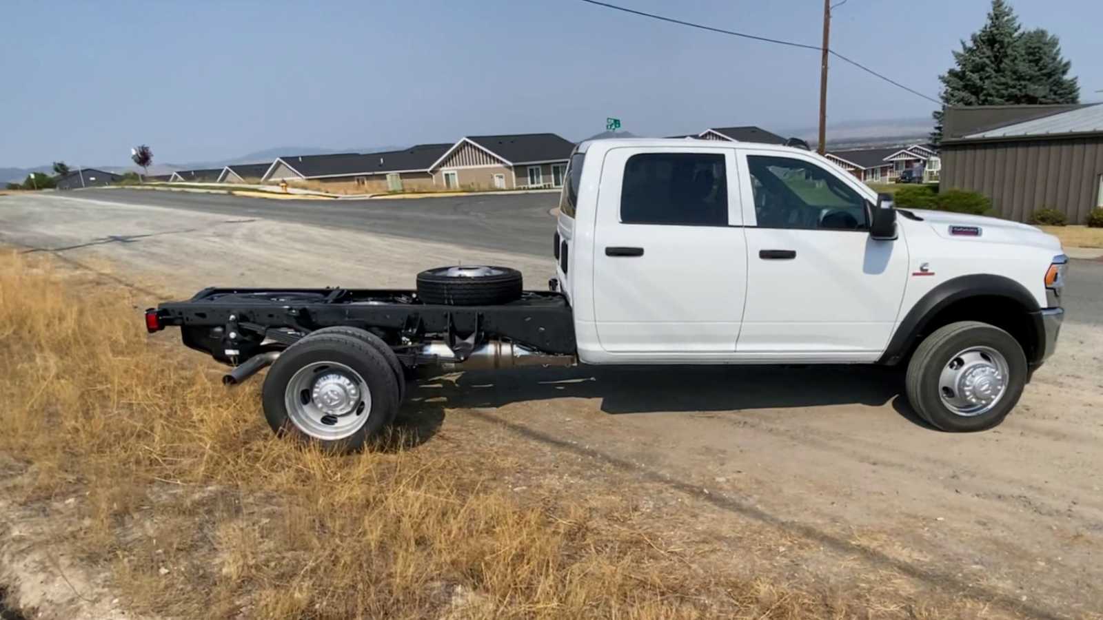 2024 Ram 5500 Chassis Cab Tradesman 4x4 Crew Cab 60 CA 173.4 WB 9