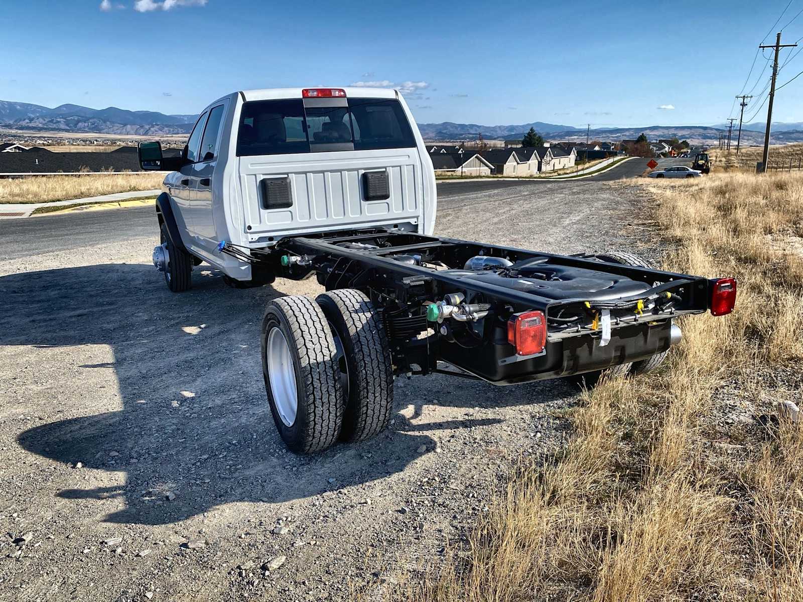 2024 Ram 5500 Chassis Cab Tradesman 4x4 Crew Cab 84 CA 197.4 WB 11