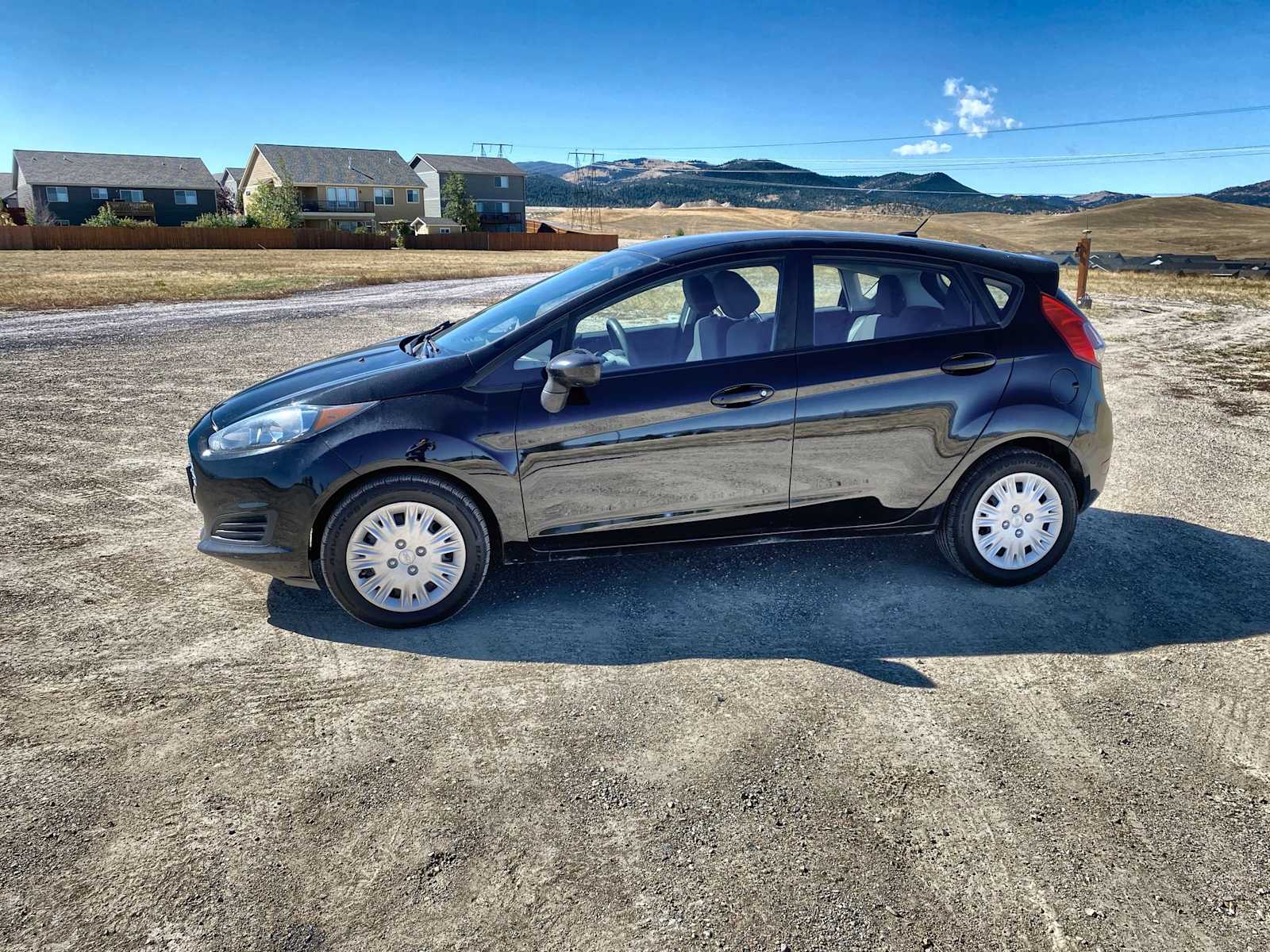 2016 Ford Fiesta S 10