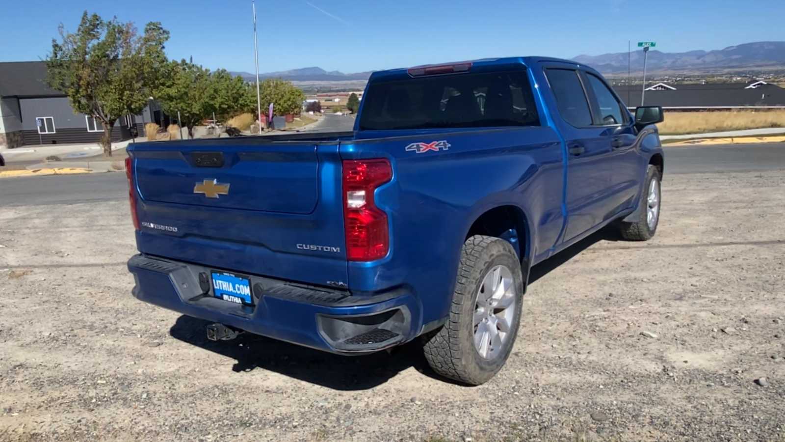 2023 Chevrolet Silverado 1500 Custom 4WD Crew Cab 157 8