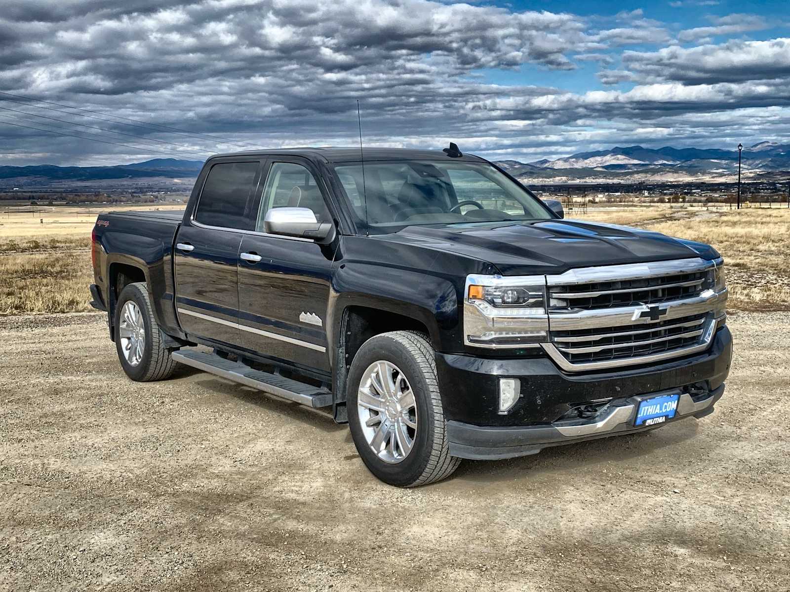 2016 Chevrolet Silverado 1500 High Country 4WD Crew Cab 143.5 18