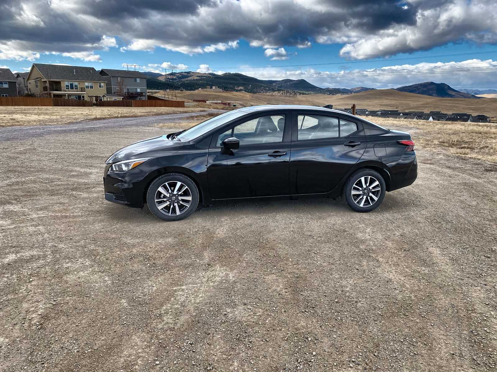 2021 Nissan Versa SV 10