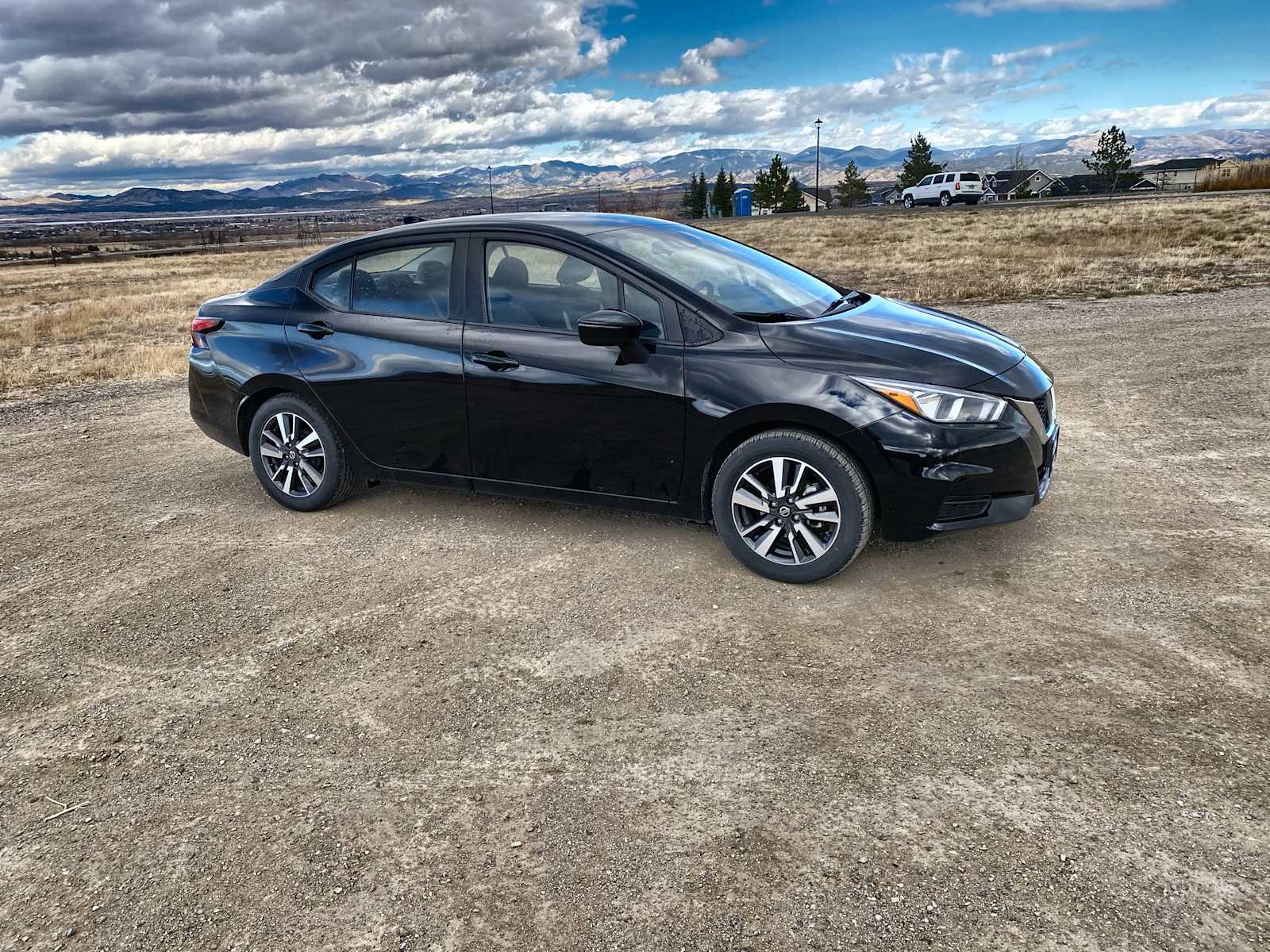 2021 Nissan Versa SV 17