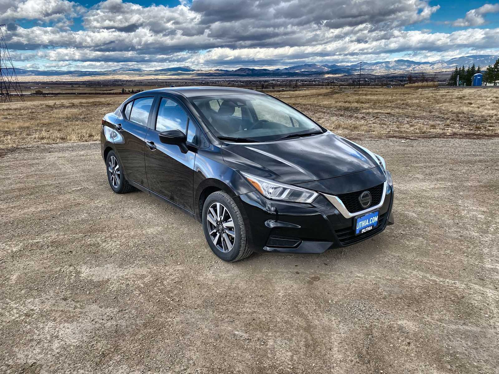 2021 Nissan Versa SV 16