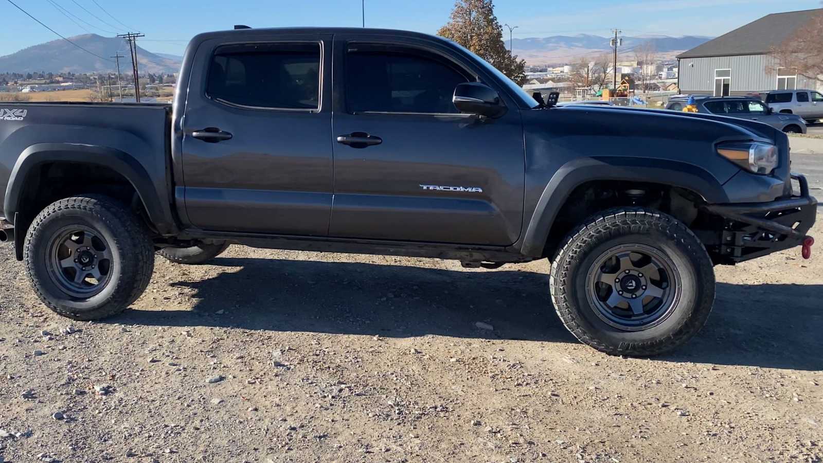 2020 Toyota Tacoma TRD Off Road Double Cab 5 Bed V6 AT 2