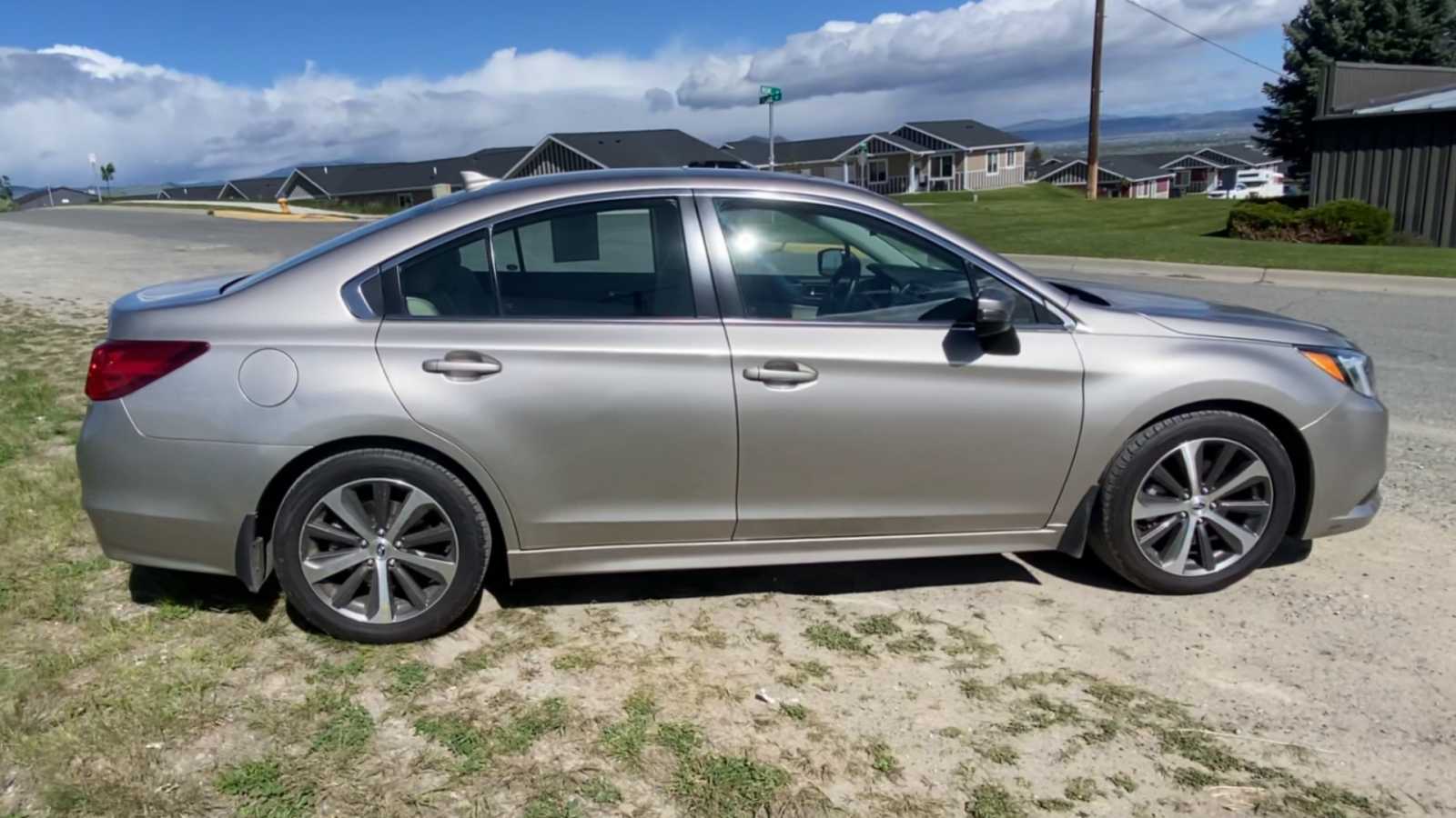 2017 Subaru Legacy Limited 9