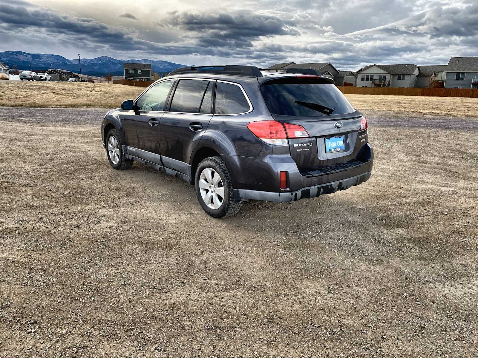 2012 Subaru Outback 2.5i Prem 11